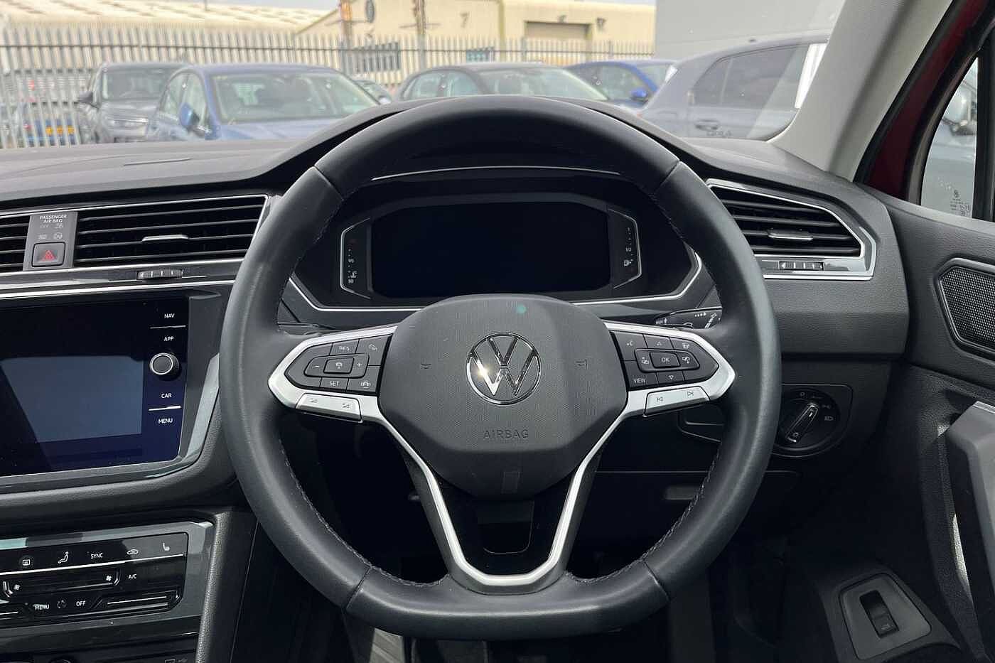 Volkswagen Tiguan PA Elegance EVO 1.5 TSI 150PS 7-speed DSG 5 door