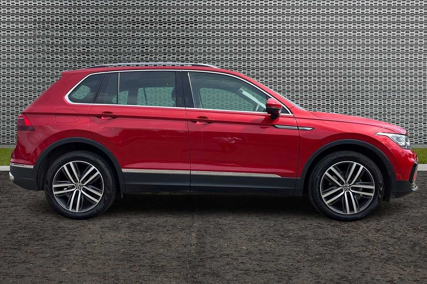 Volkswagen Tiguan PA Elegance EVO 1.5 TSI 150PS 7-speed DSG 5 door