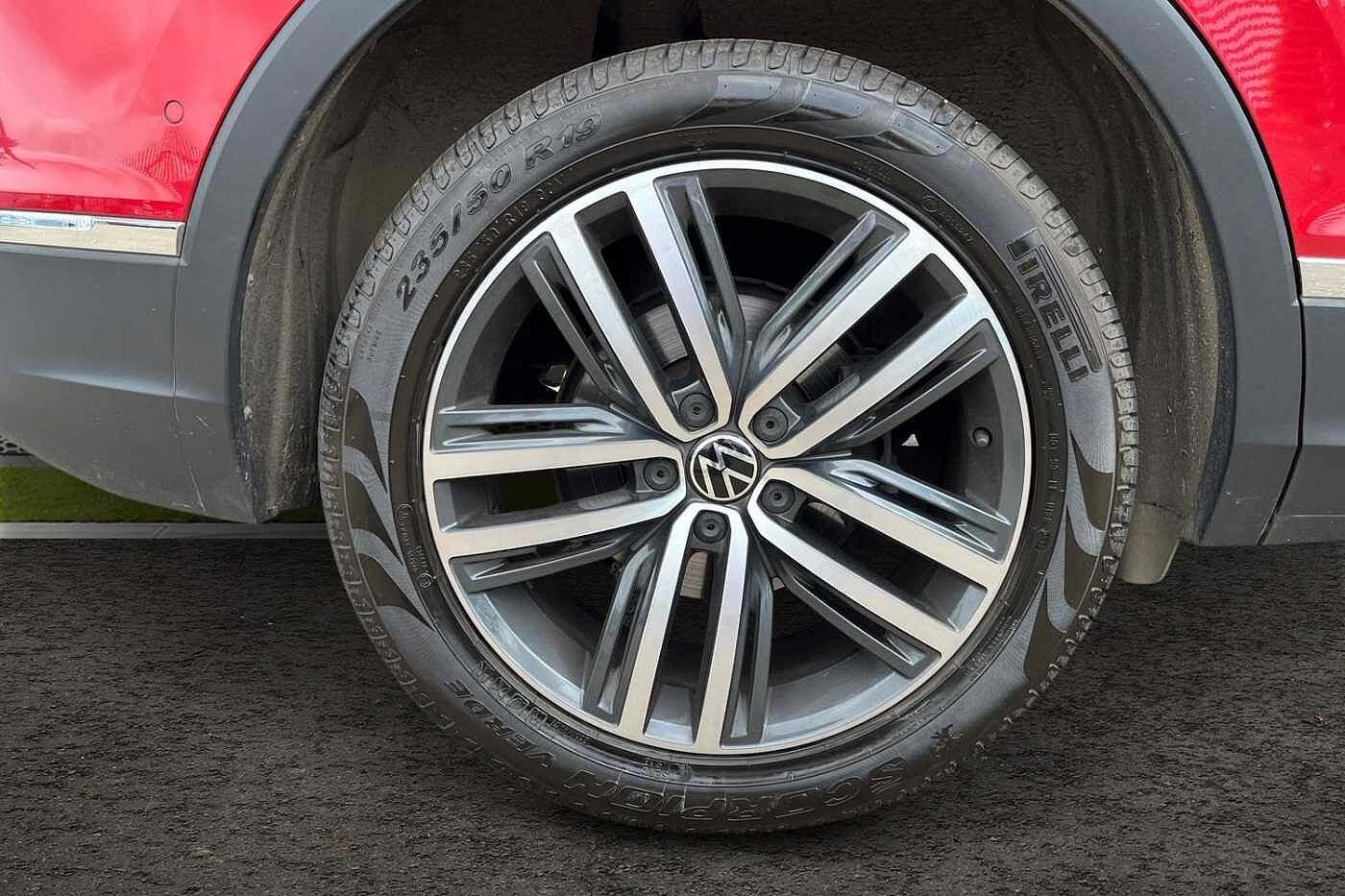 Volkswagen Tiguan PA Elegance EVO 1.5 TSI 150PS 7-speed DSG 5 door