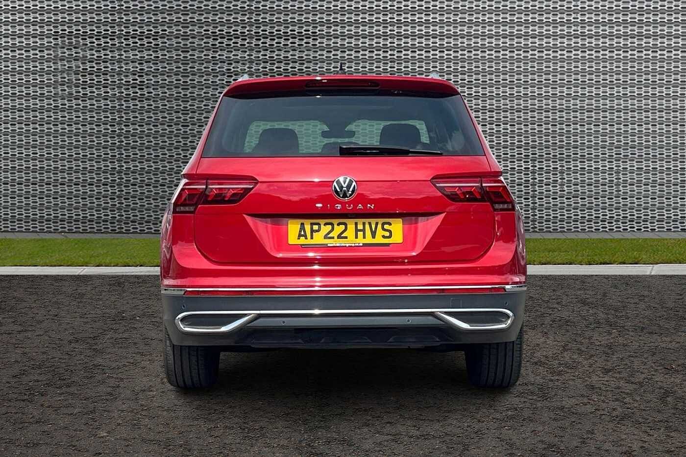 Volkswagen Tiguan PA Elegance EVO 1.5 TSI 150PS 7-speed DSG 5 door